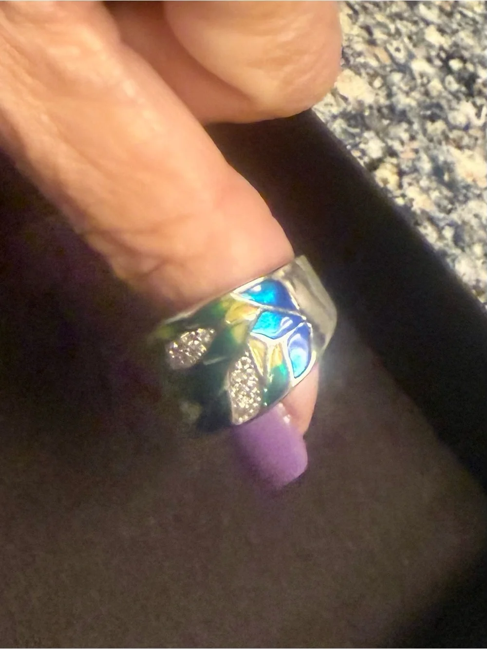 Silver Tone Yellow Green Enamel Leaf Ring